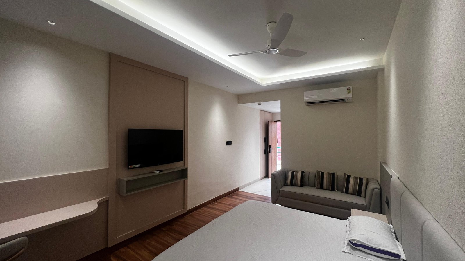 Room photo